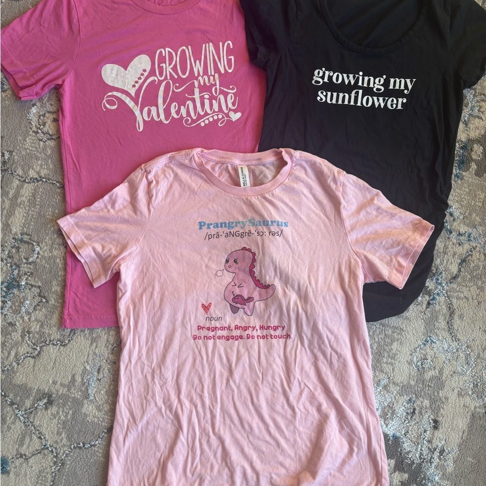 Maternity Graphic Short Sleeve T-Shirts(x3) - S/M